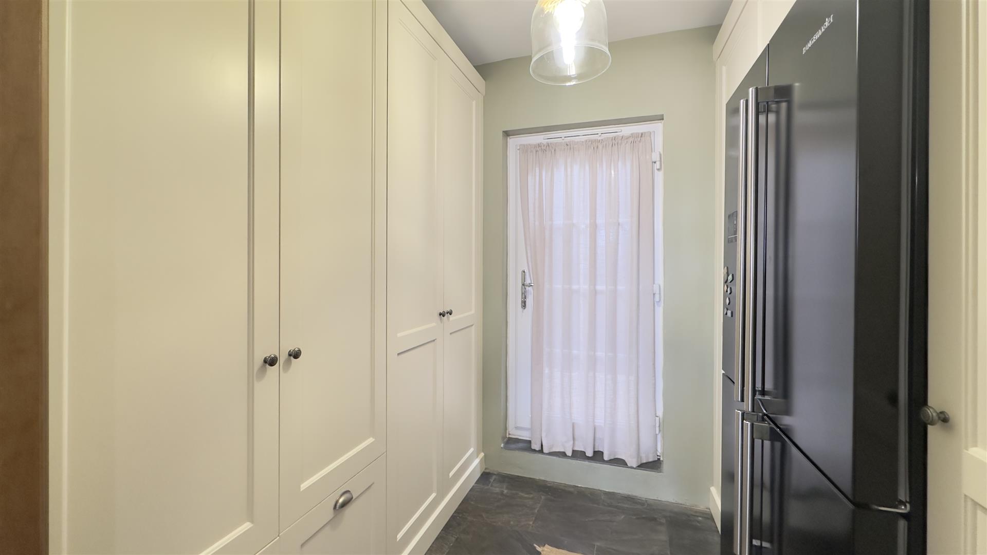 Image of House - 5 Bedrooms - 4 Bathrooms for Sale in Other South District-Gibraltar, Image 18